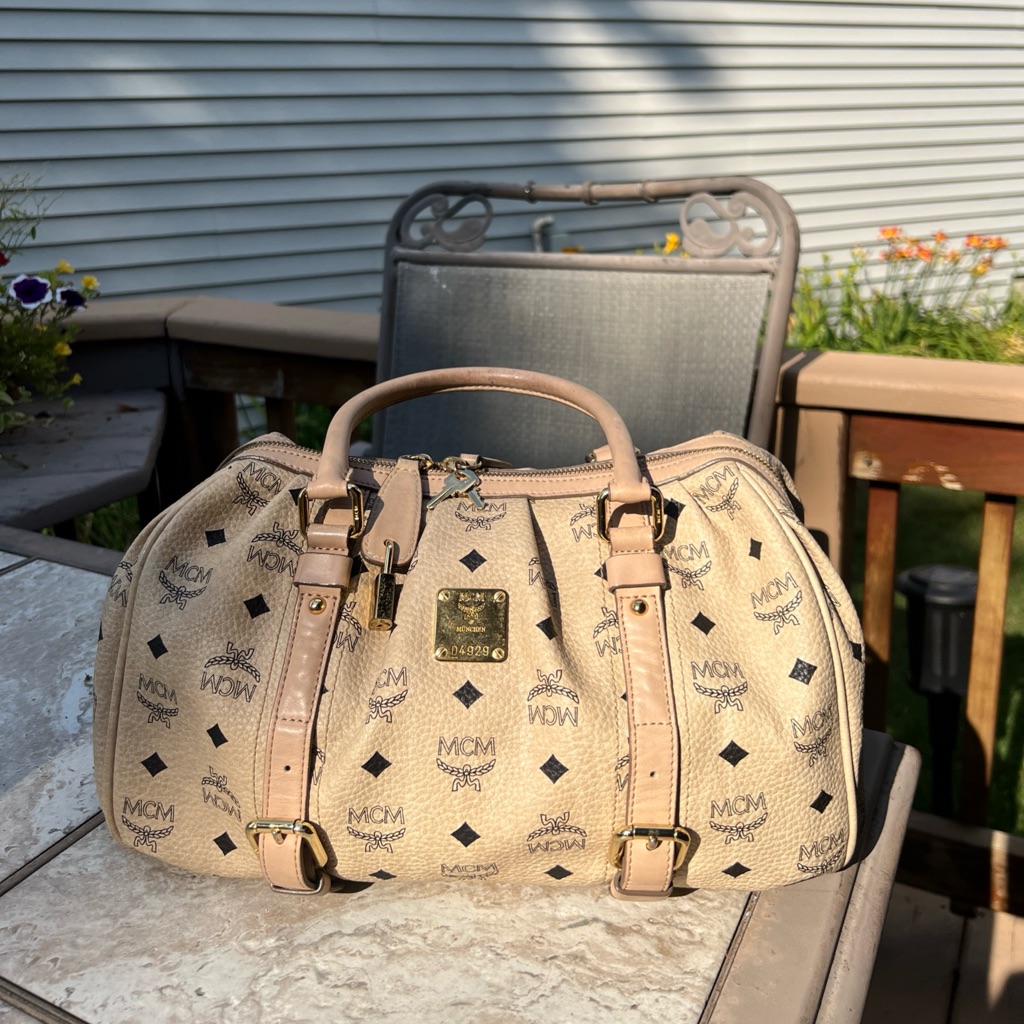 Authentic Rare Mcm Visetos Buckle Beige Leather Vintage Bag